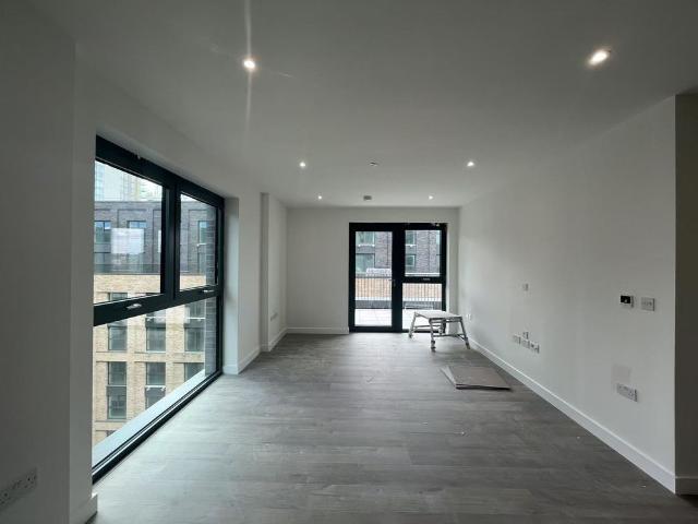 Apartment for rent in Woodberry Down, Stamford Hill