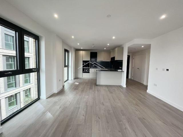 Apartment for rent in Brownswood Park, Greater London