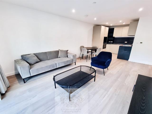 Apartment for rent in Brownswood Park, Stoke Newington
