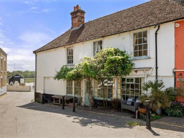 House for rent in Fordham Heath, Essex