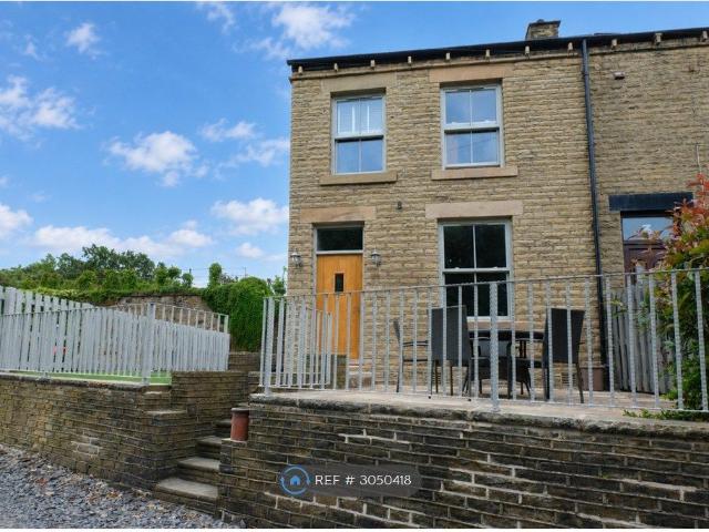 House for rent in Clifton, Calderdale