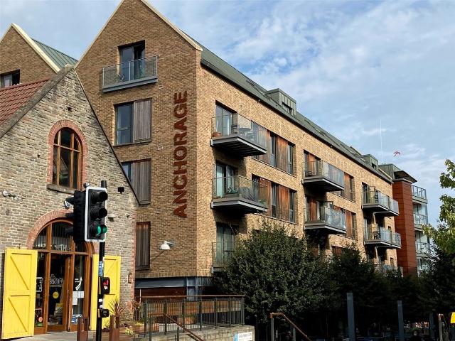 Apartment for rent in Wapping Wharf, Bristol