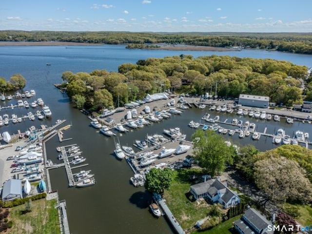 House for sale in Old Saybrook, Connecticut