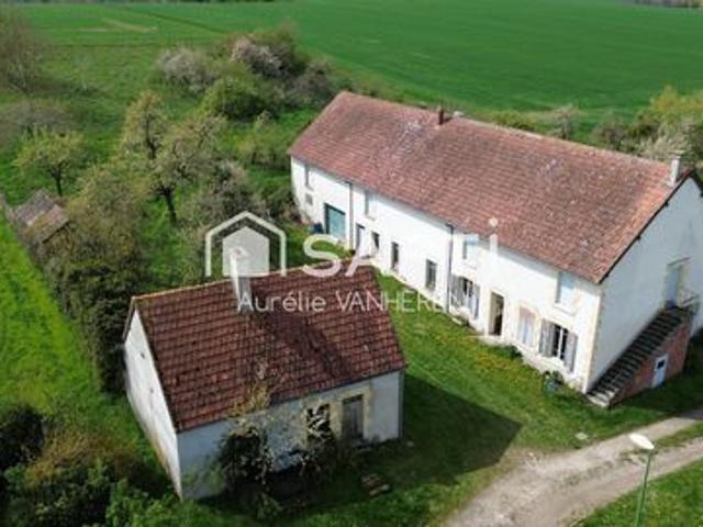 Villa vente à Cosne-sur-Loire, Cosne-Cours-sur-Loire