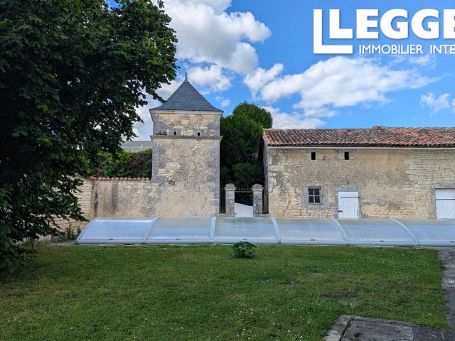 Maison vente à Angoulême, Aignes-et-puypéroux