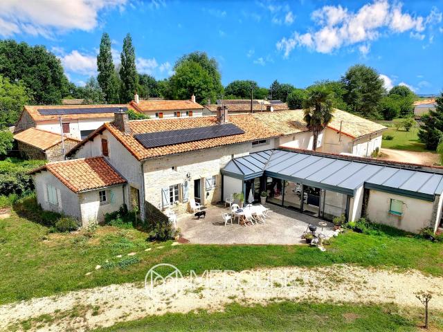 Maison vente à Niort, Nouvelle-Aquitaine