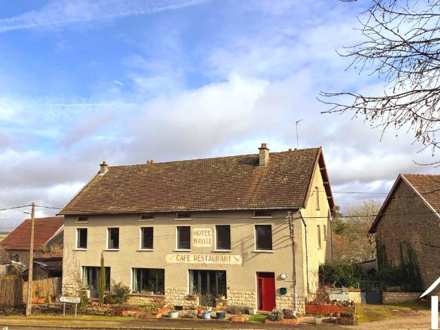 Maison vente à Beaune, Manlay