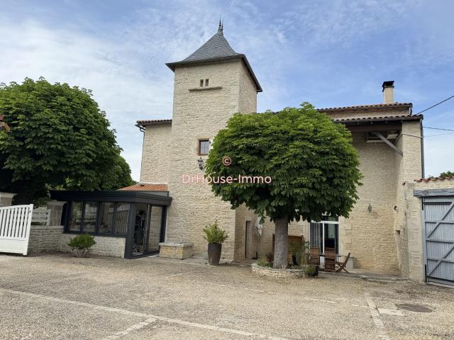 Maison vente à Confolens, Ruffec