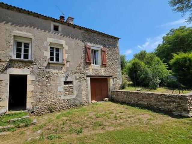 Villa vente à Montmorillon, Chapelle-viviers