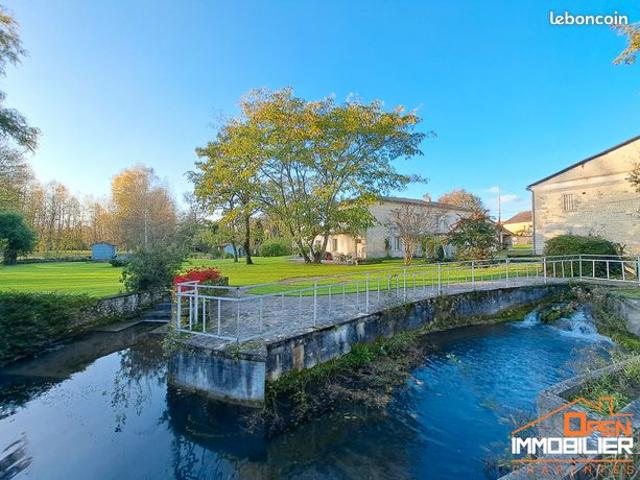 Maison vente à Criteuil-la-Magdeleine, Charente