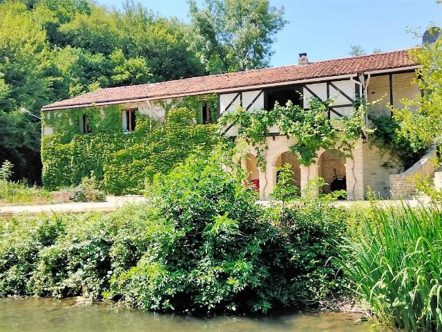 Maison vente à Champ du Mat, Saint-Ciers-sur-Bonnieure