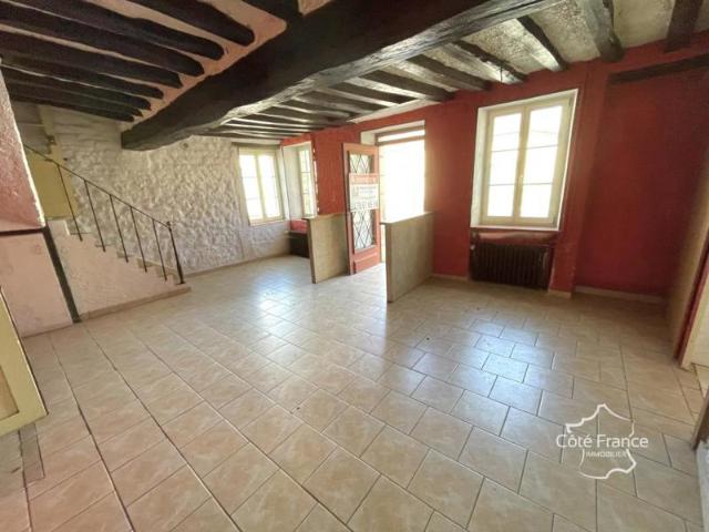 Maison vente à Auxerre, Bourgogne-Franche-Comté