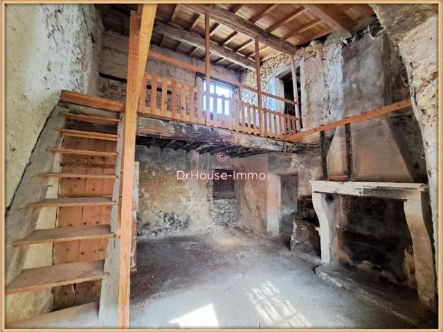 Maison vente à Valence, Marches