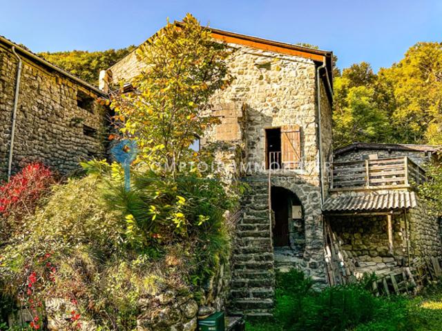 Maison vente à Largentière, Montpezat-sous-bauzon