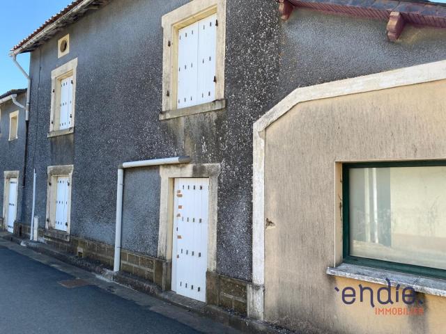 Maison vente à Châtellerault, Saint-jean-de-sauves