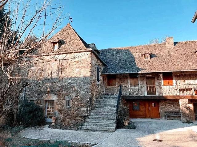 Maison vente à Villefranche-de-Rouergue, La Bastide-l'evêque
