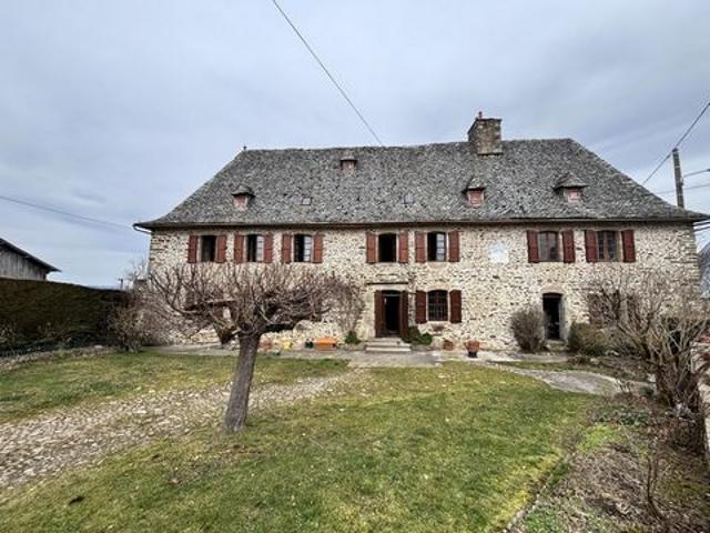 Maison vente à Aurillac, Roannes-saint-mary