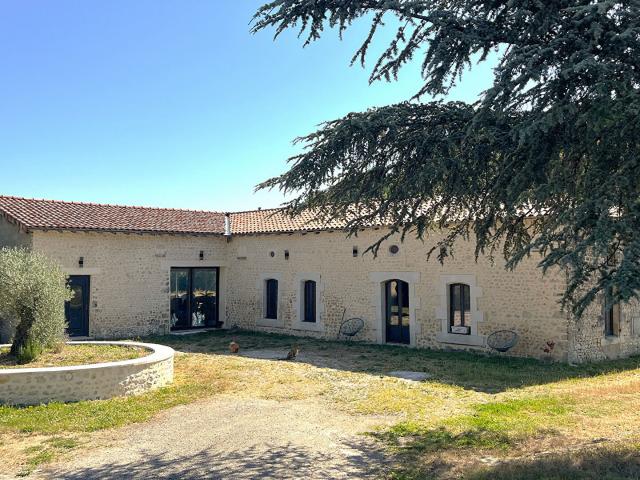 Maison vente à Cognac, Berneuil