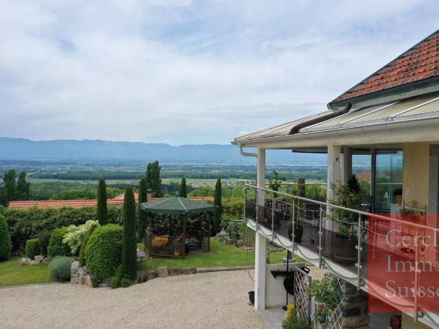Ferme vente à Saint-Julien-en-Genevois, Cranves-sales