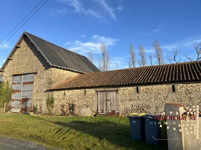 Maison vente à Parthenay, Saint-aubin-le-cloud