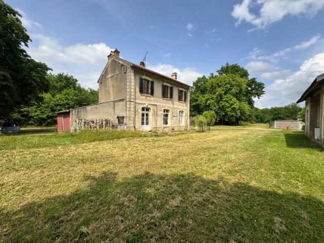 Maison vente à Avallon, Thizy