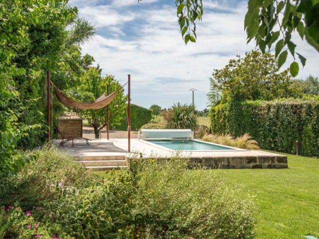 Maison vente à Nîmes, Gard