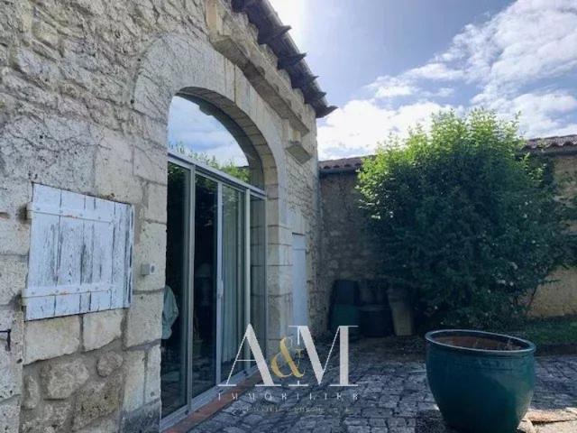 Maison vente à Cognac, Saint-simeux