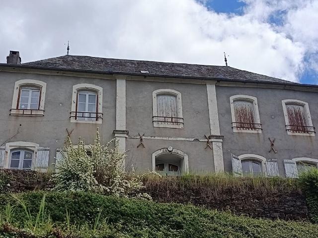 Local Commercial vente à Brive-la-Gaillarde, Voutezac