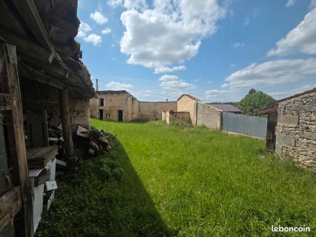 Maison vente à Châteauneuf-sur-Charente, Charente
