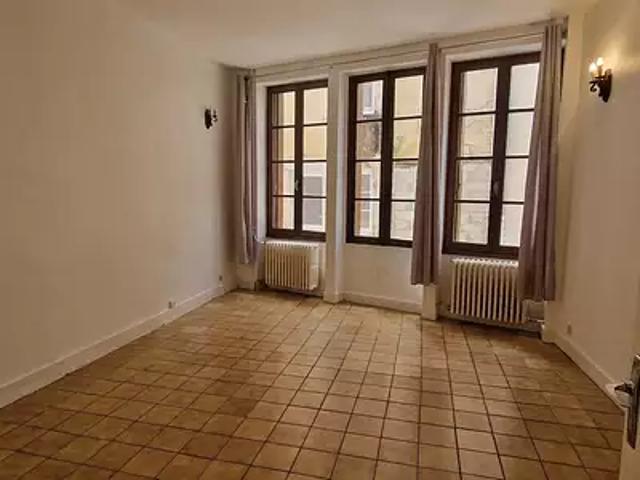 Maison vente à Ancy-le-Franc