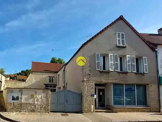 Maison vente à Avallon, Ancy-le-franc