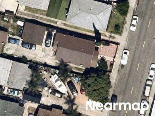 House for sale in East Los Angeles, Canoga Park