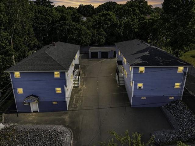 House for sale in Summit, Worcester