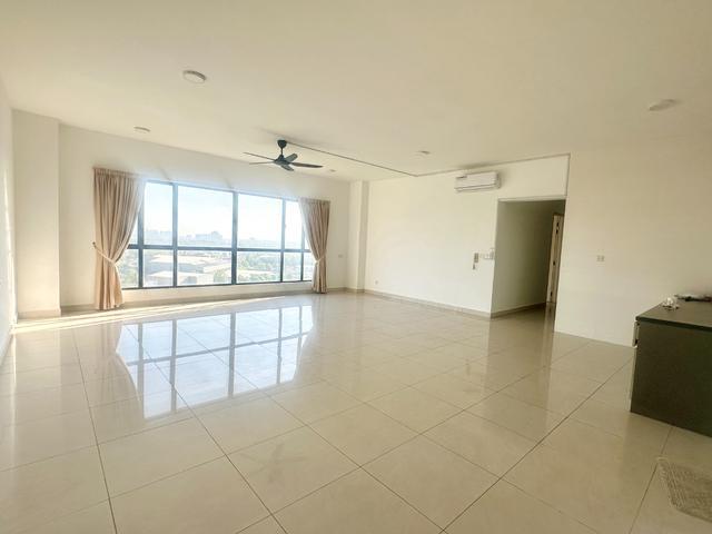 Condominium for sale in Petaling, Subang Jaya