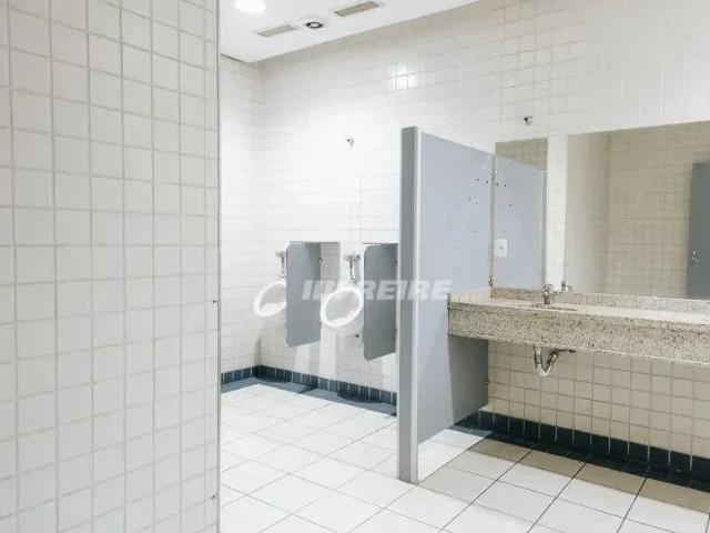 Ponto Comercial aluguel em Região Imediata de São Paulo, Região Metropolitana de São Paulo