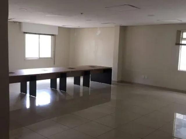 Ponto Comercial aluguel em Região Imediata de São Paulo, Região Metropolitana de São Paulo