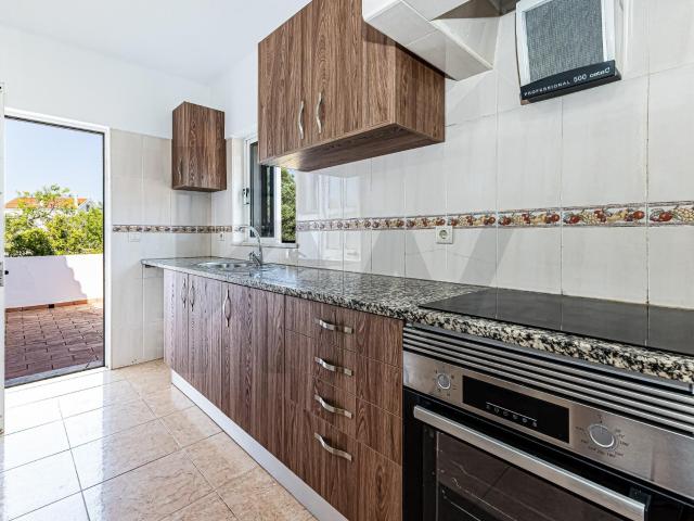 Apartamento alugar em Pêra