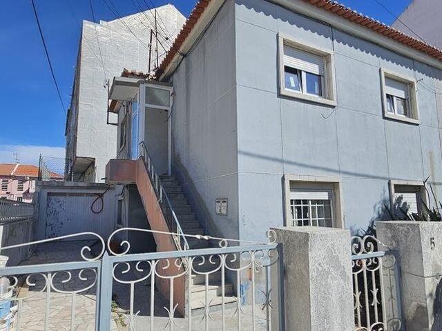 Vivenda venda em Alembrança, Almada