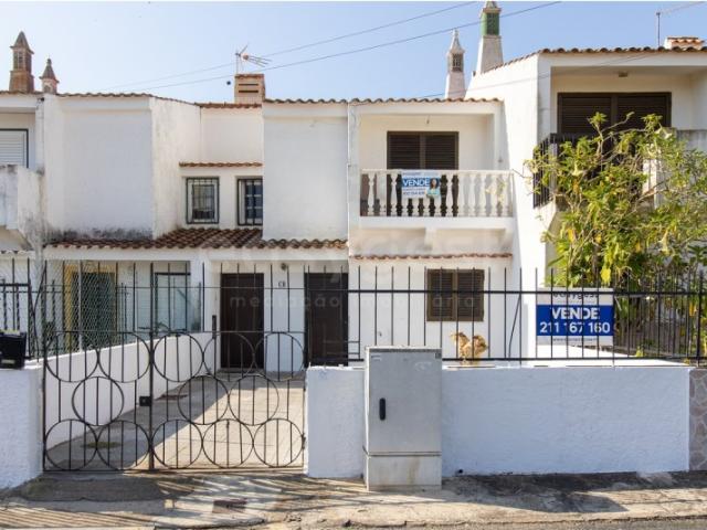 Casa venda em Monte Gordo