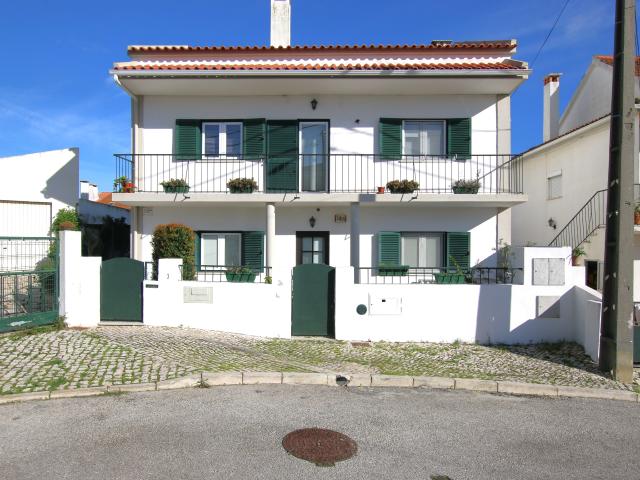 Casa alugar em Serrado, Almada