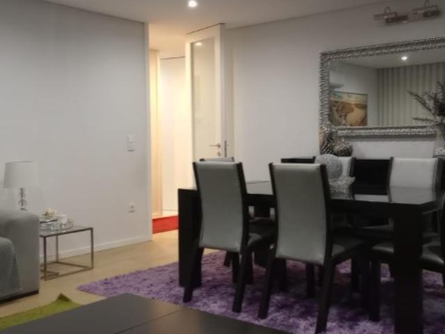 Casa venda em Rio Tinto, Lourinha