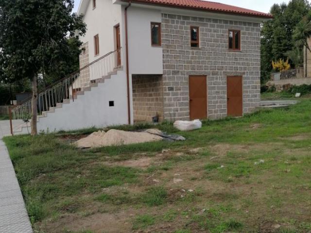 Casa alugar em Igreja, Amares