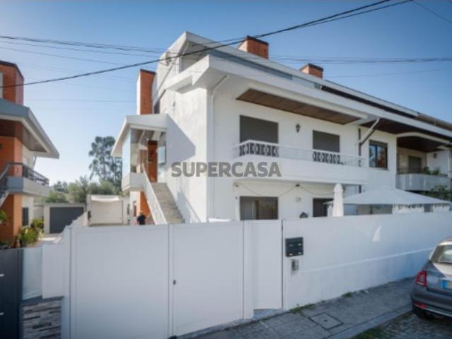 Casa venda em Zona Industrial de Alfena, Folgosa