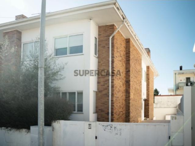 Casa venda em Santa Cristina, Folgosa
