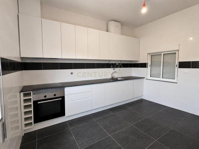 Casa venda em Nespreira de Mundão, Viseu
