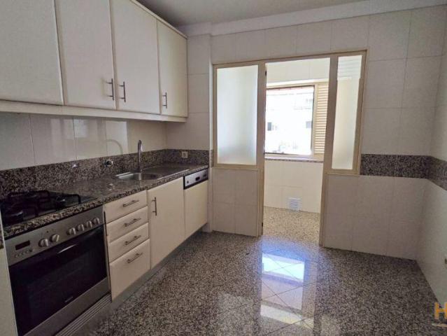Apartamento alugar em Vila Nova De Gaia, Porto