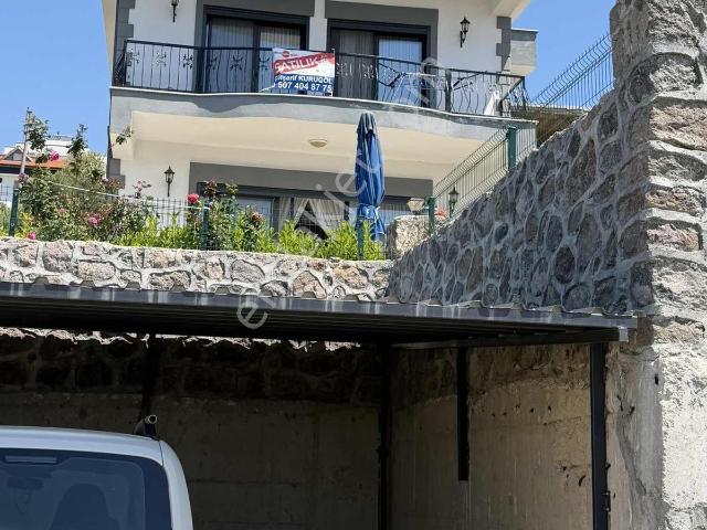 Dikili, İzmir içerisinde satılık Villa