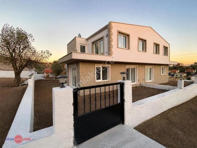 Çandarlı Mahallesi, Dikili içerisinde satılık Villa
