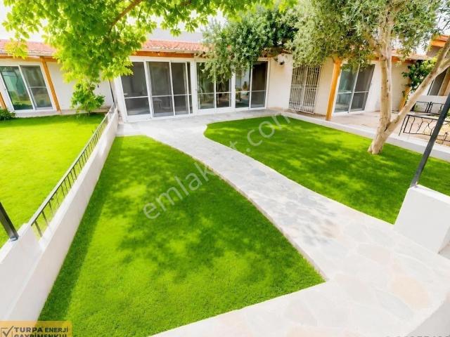 Dikili, İzmir içerisinde satılık Villa