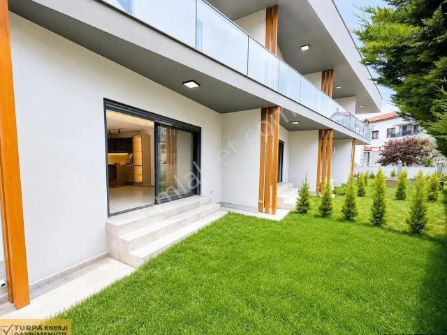 Dikili, İzmir içerisinde satılık Villa